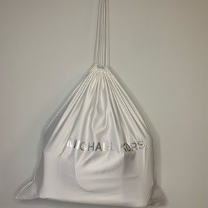 Michael Kors medium sized bag